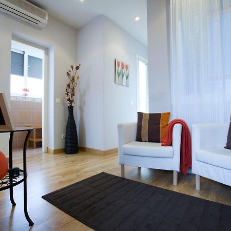 Apartamento Tirso De Molina Apartment มาดริด ภายนอก รูปภาพ